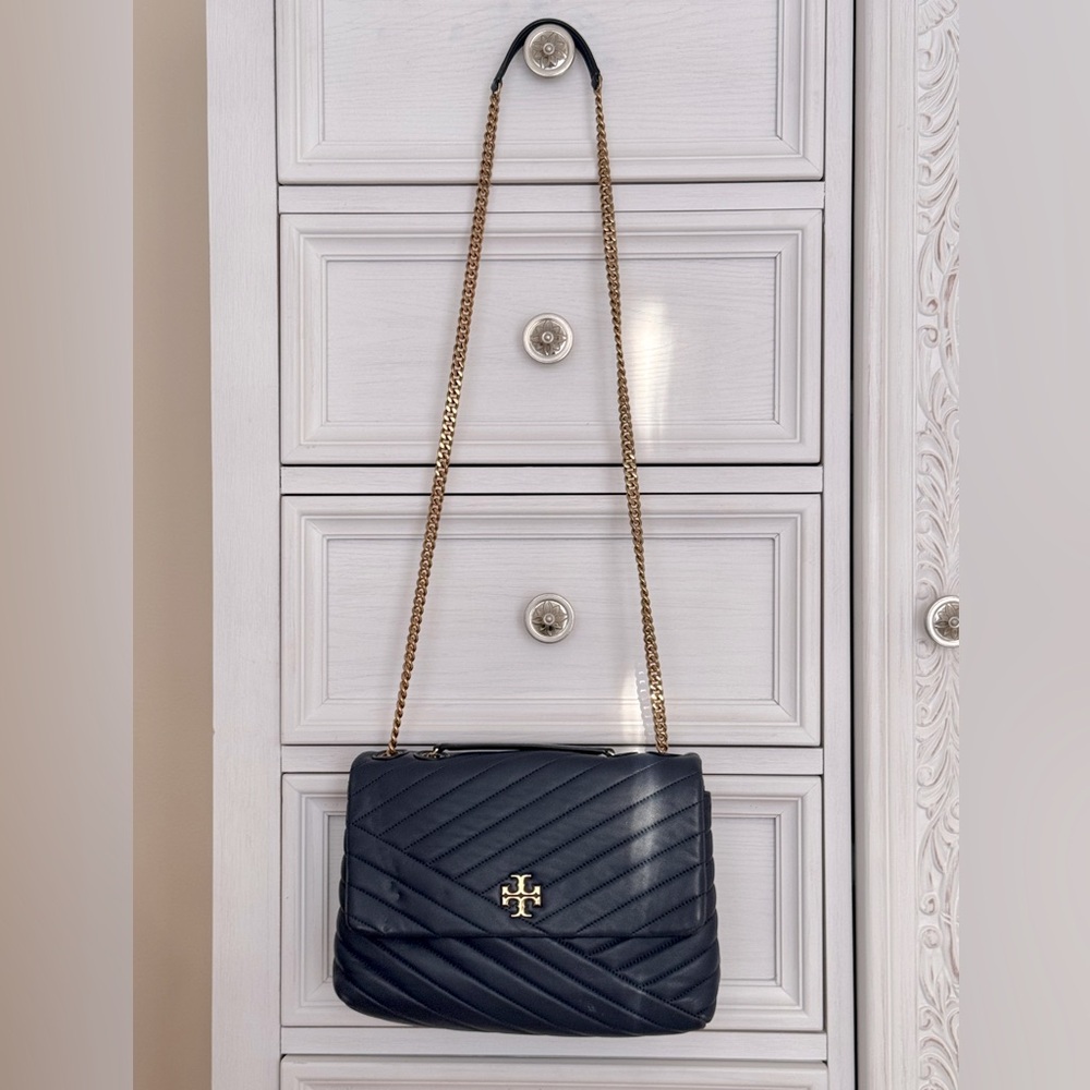 Tory Burch Kira Chevron Convertible Shoulder Bag